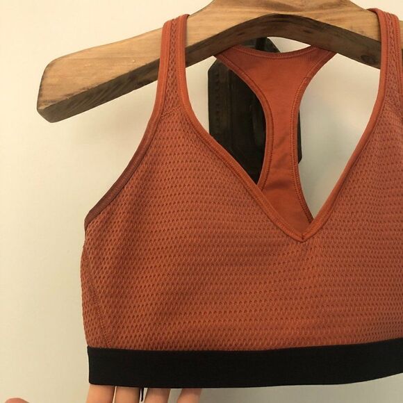 VICTORIA'S SECRET SPORT COPPER BRONZE SPORTS BRA - Picture 3 of 5